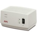Stabilizator de tensiune APC LE1200I, 1200VA, 4 conectori IEC 320-C13